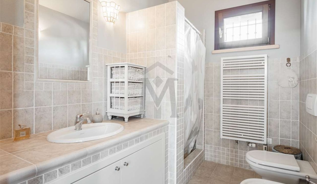 imm_44438-20250801172010-1280-