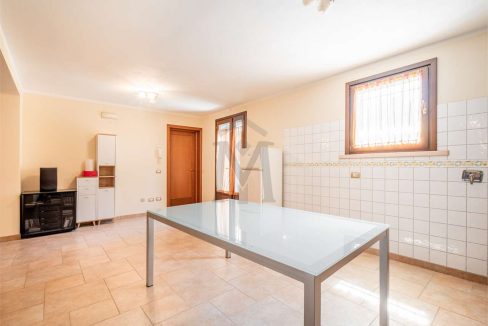 imm_44444-20250801172043-1280-