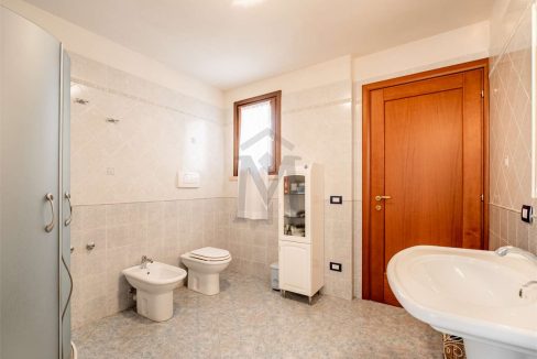 imm_44445-20250801172050-1280-