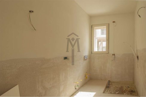 imm_44572-20250806183422-1280-