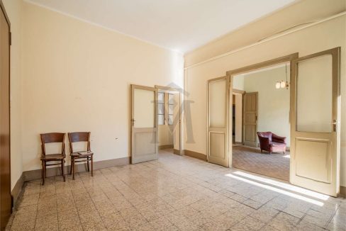 imm_44672-20251106122401-1280-