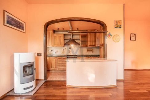 imm_45073-20250923161029-1280-