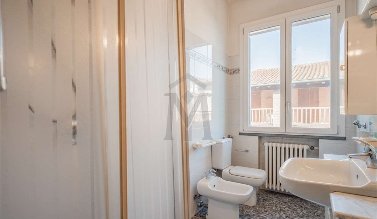 imm_45102-20250923161124-1280-