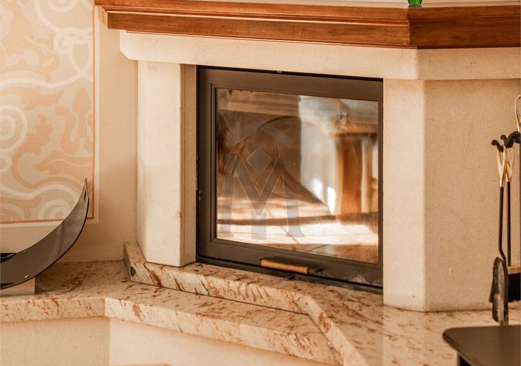 imm_45399-20250929153336-1280