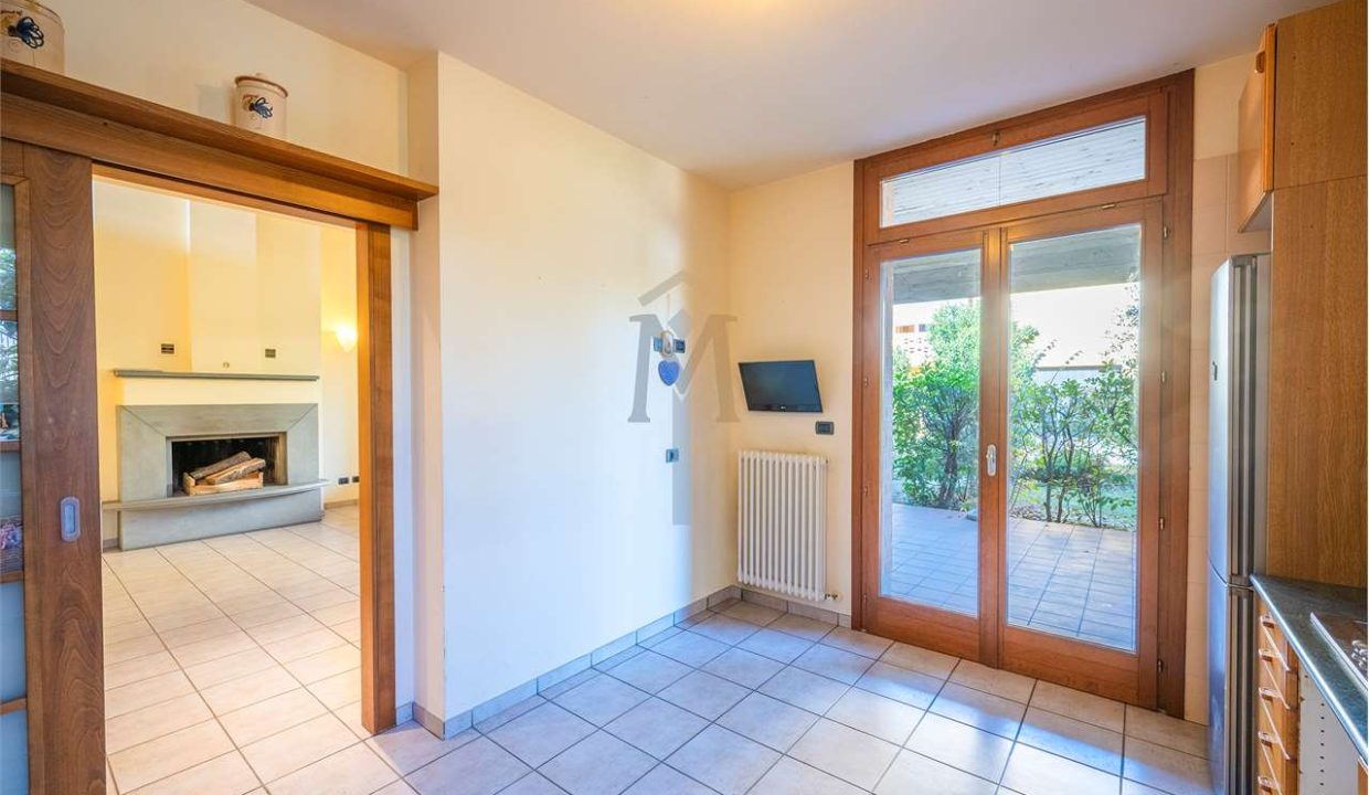 imm_46543-20251118155910-1280-