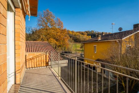 imm_46835-20251204162044-1280-