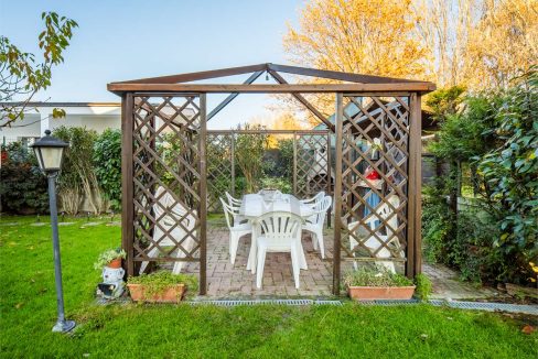 imm_46970-20251202185004-1280-