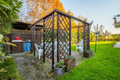 imm_46972-20251202185000-1280-