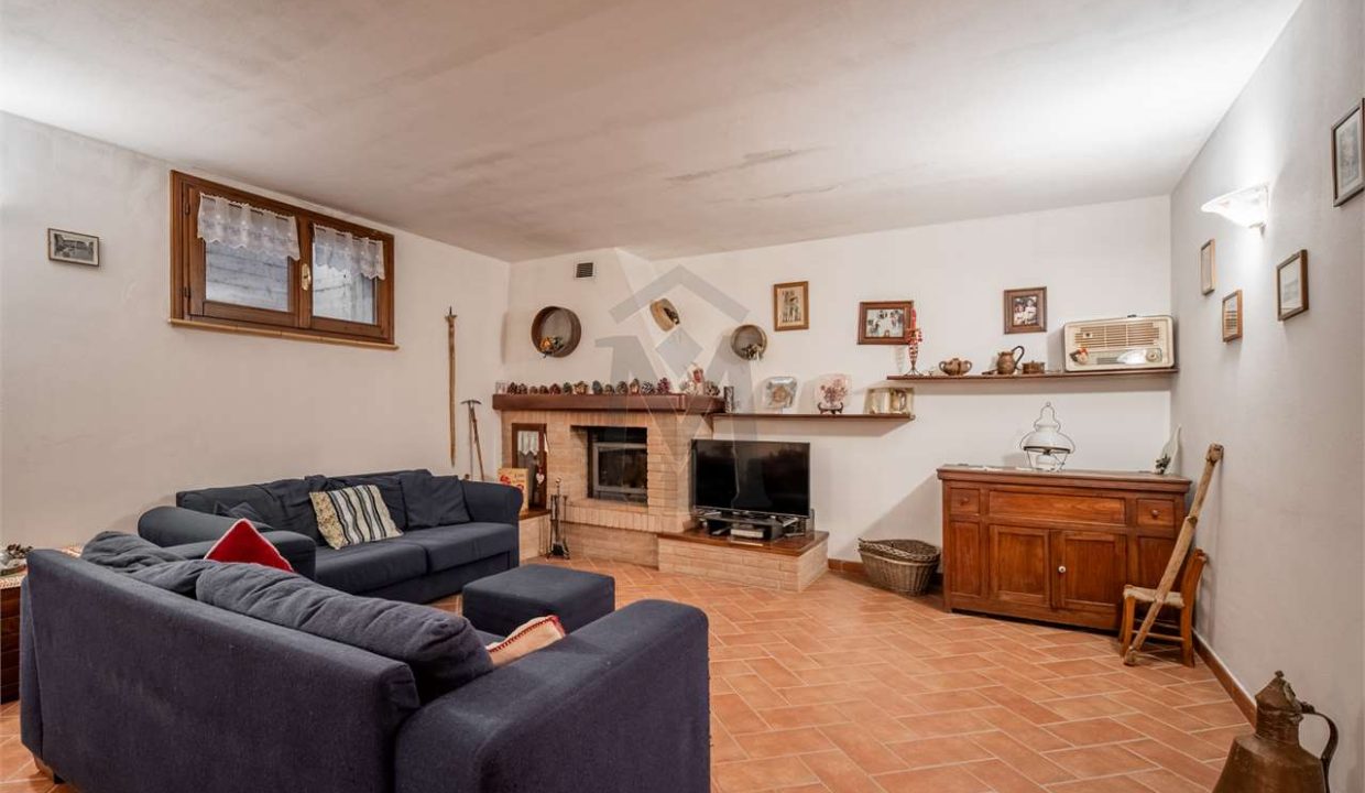 imm_46992-20251202184616-1280-