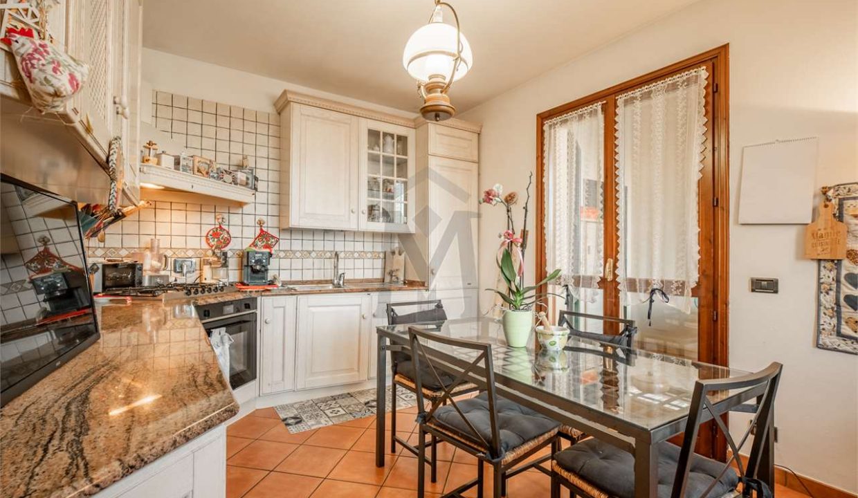 imm_47010-20251202183935-1280-