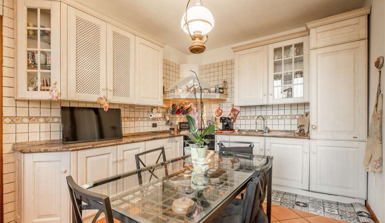 imm_47011-20251202183933-1280-