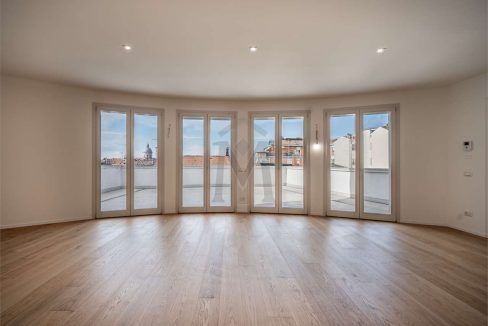 imm_47895-20260318114427-1280-