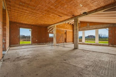 imm_48232-20260330184558-1280-