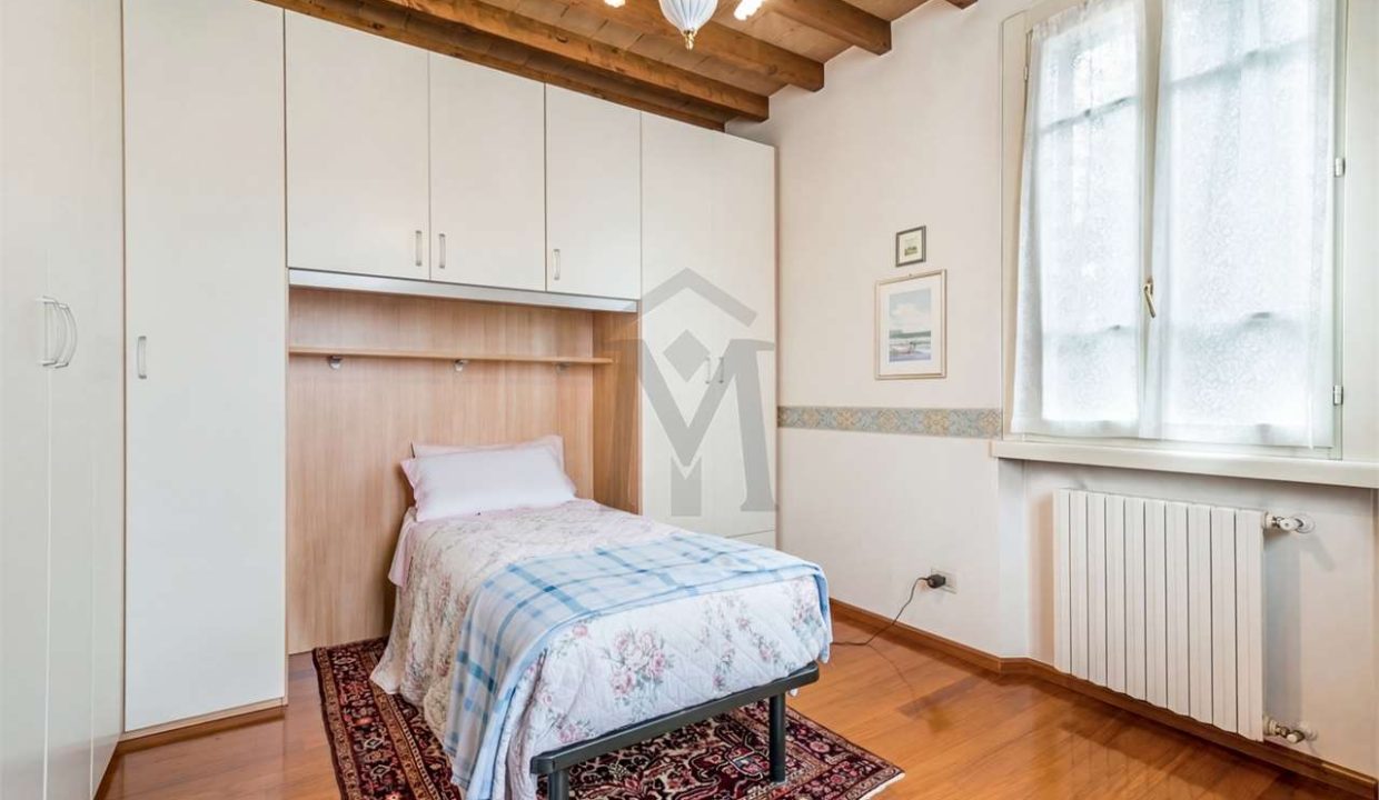 imm_48655-20260317164840-1280-