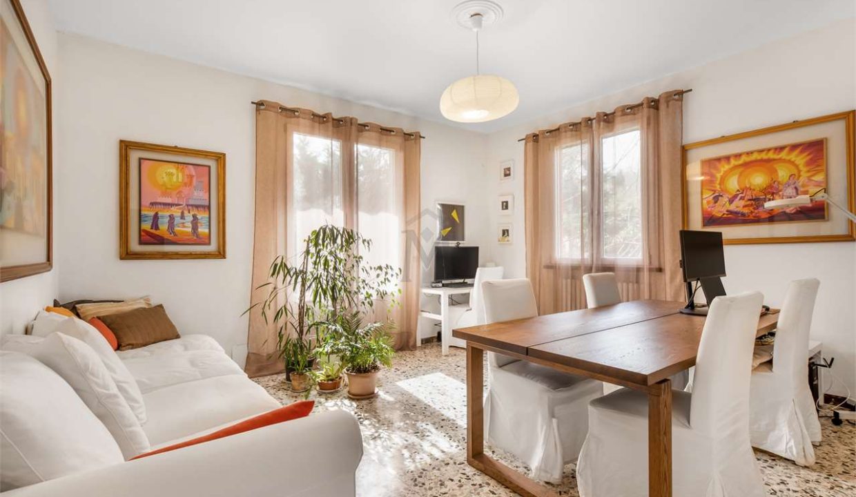 imm_48826-20260331193145-1280-