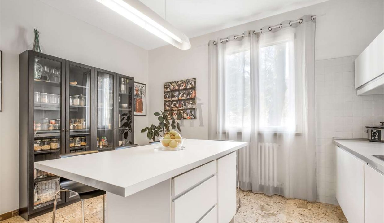 imm_48827-20260331192946-1280-