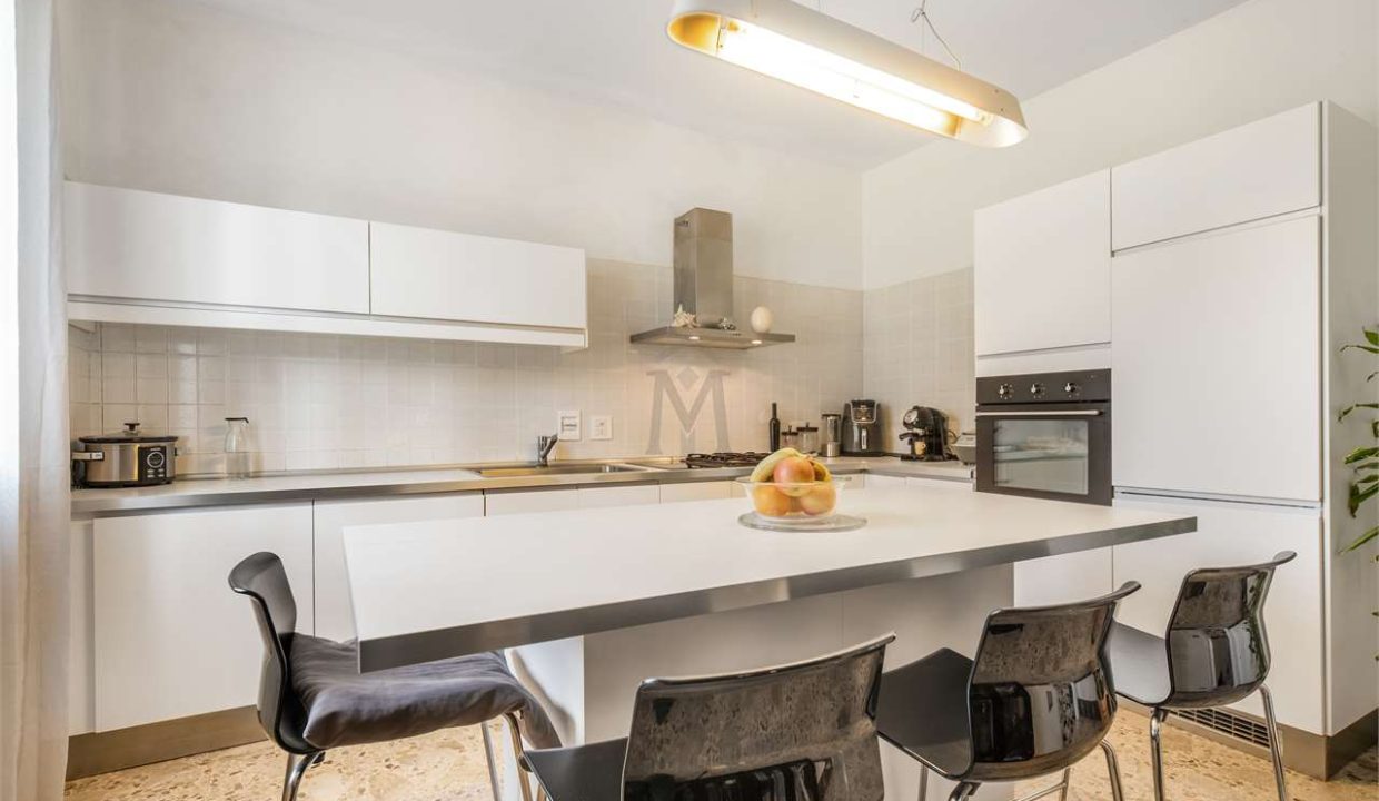 imm_48829-20260331192843-1280-