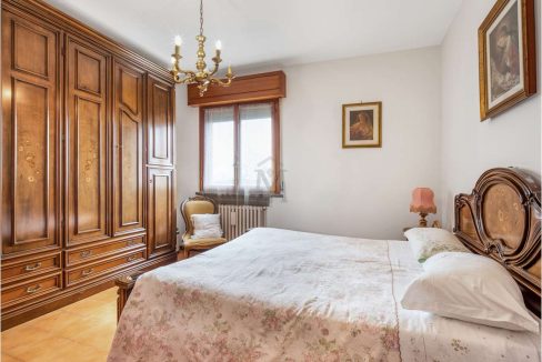 imm_48872-20260403173015-1280-