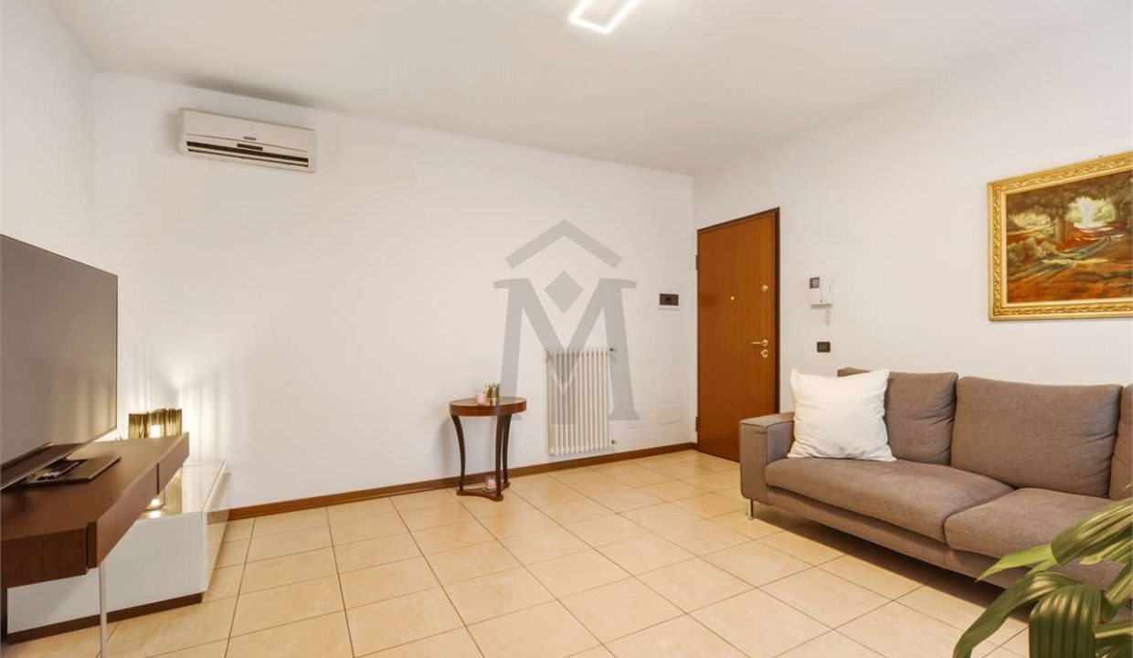 imm_49709-20260603102838-1280-