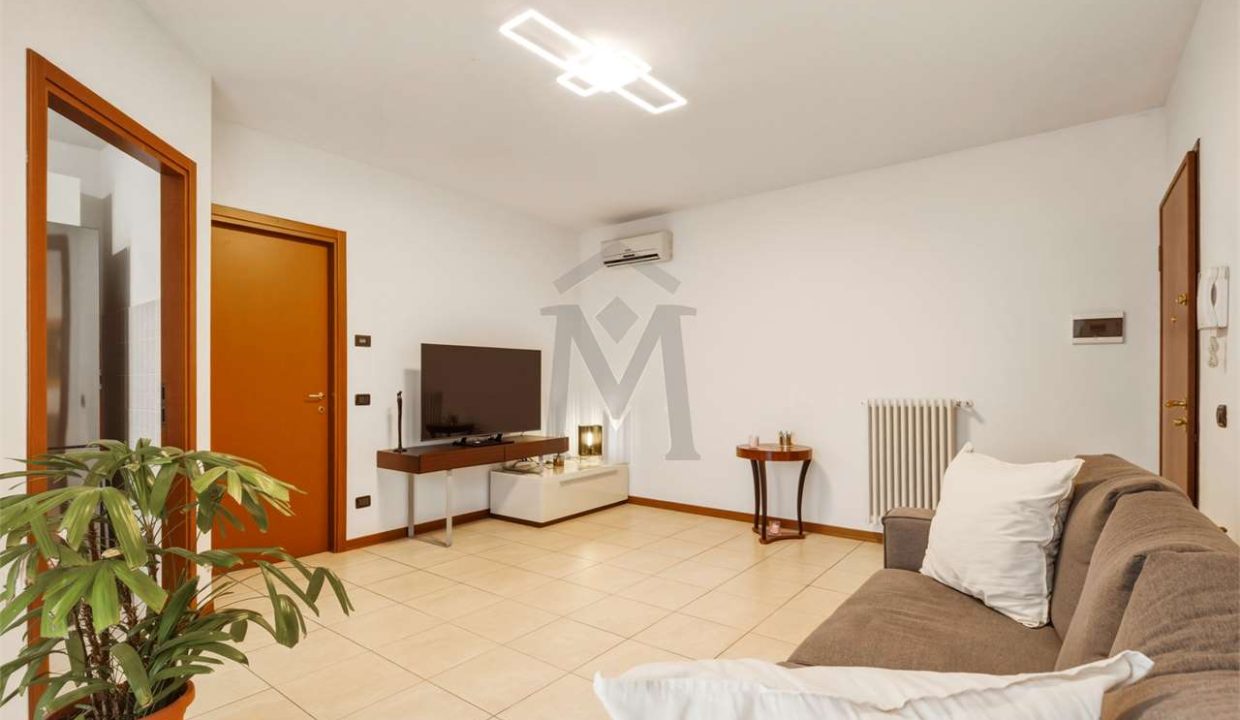 imm_49710-20260603102836-1280-
