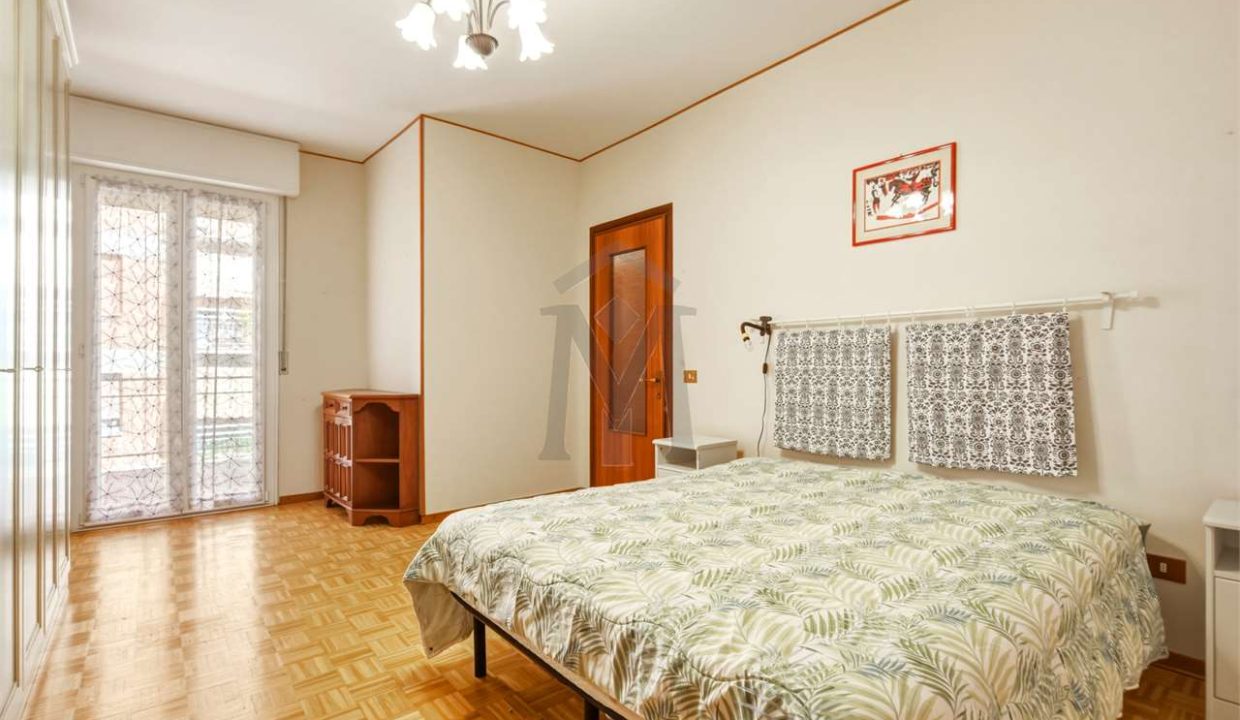 imm_49834-20260609185624-1280-