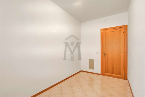 imm_49919-20260626155236-1280-